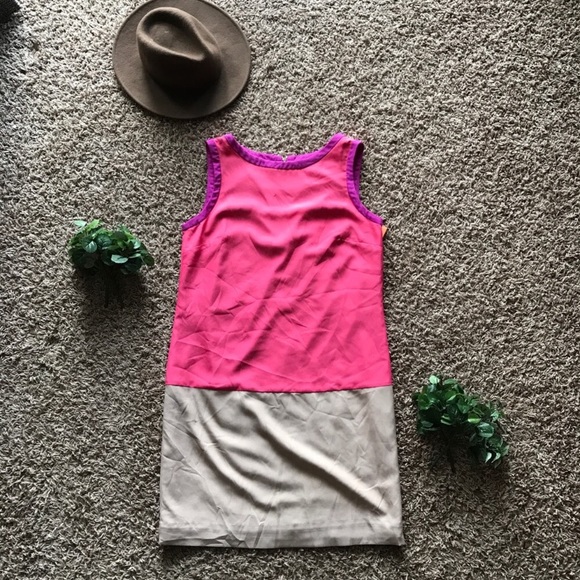 Ann Taylor Dresses & Skirts - NWOT Ann Taylor Color Blocked Midi Shift Dress